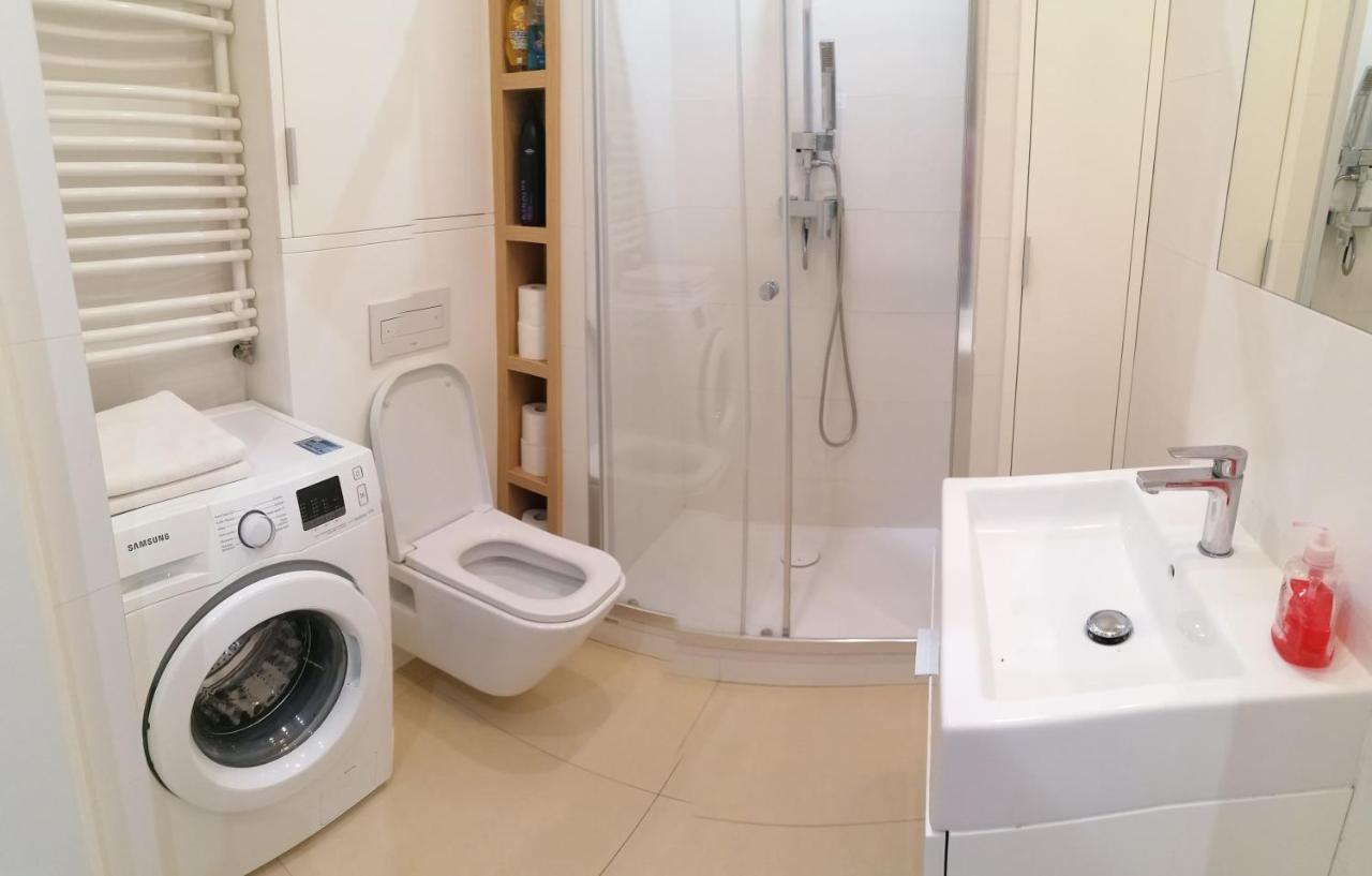 Apartamenty Warszawskie Delux Siedmiogrodzka Варшава Экстерьер фото